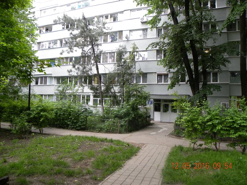 Brasov stradal, Drumul Taberei, vis-a-vis de Piata Moghioros, proprietar,